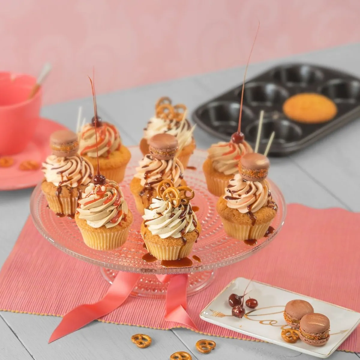 KAISER Forma Creativ Do Muffinek 6 Szt. 29X18 Cm Czarny