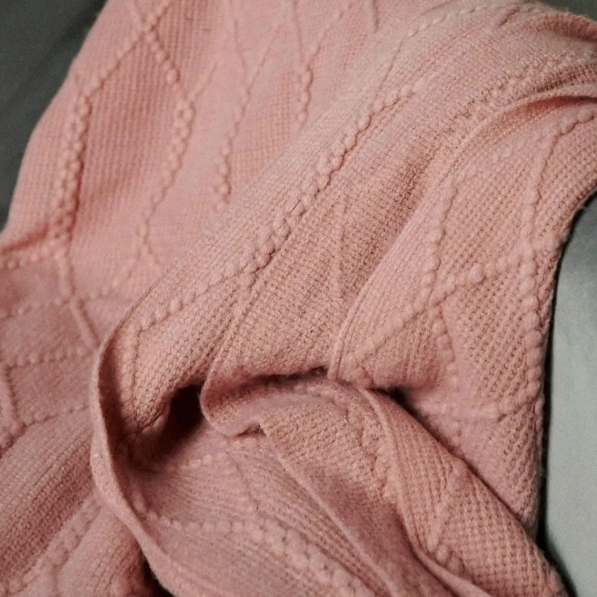 HOMLA Koc Loop W Splot Kulkowy 130X170 Cm Rozowy Clearance