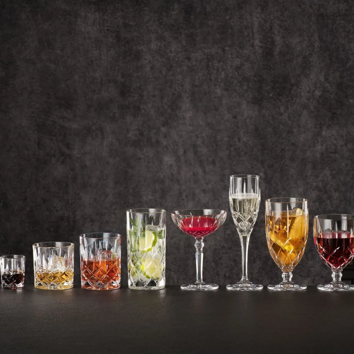 NACHTMANN Komplet Kieliszkow Noblesse Do Wody 4 Szt. 0,23 L Przezroczysty Outlet