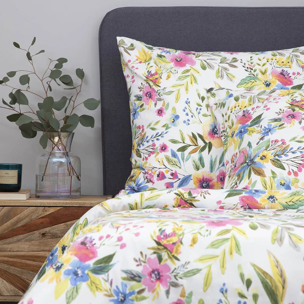 HOMLA Pościel Floral Z Mikrofibry W Kolorowe Kwiatki 200X220 Cm Wielokolorowy Discount