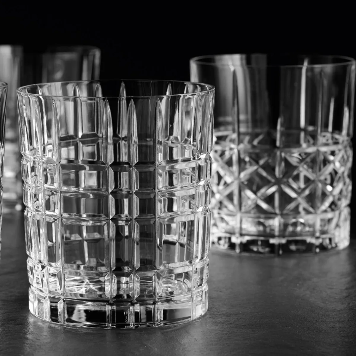 NACHTMANN Zestaw Szklanek Highland Do Whisky Tumbler 4 Szt. 0,345 L Przezroczysty New